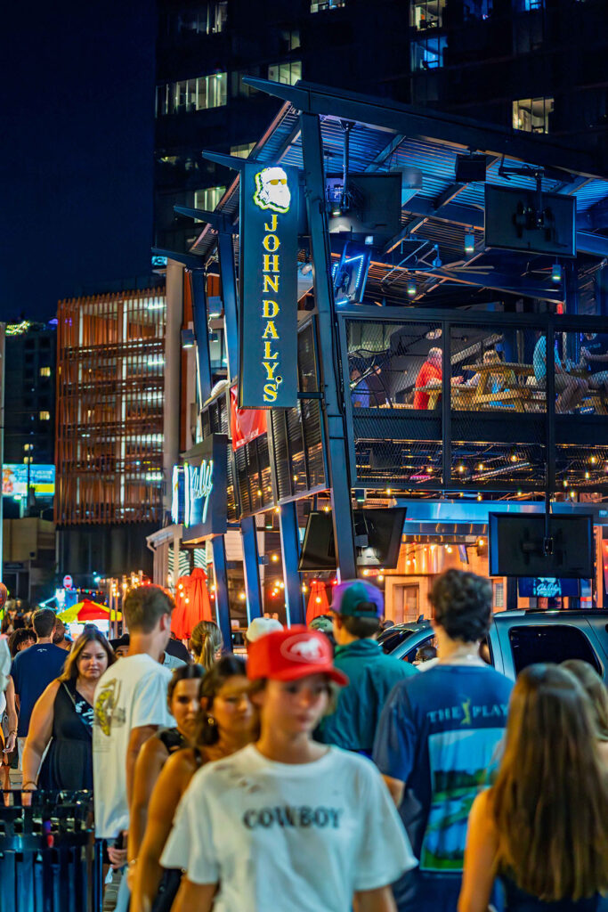 John-Daly’s-Nashville_Grand-Opening_7_25_25_@Ormipix-28